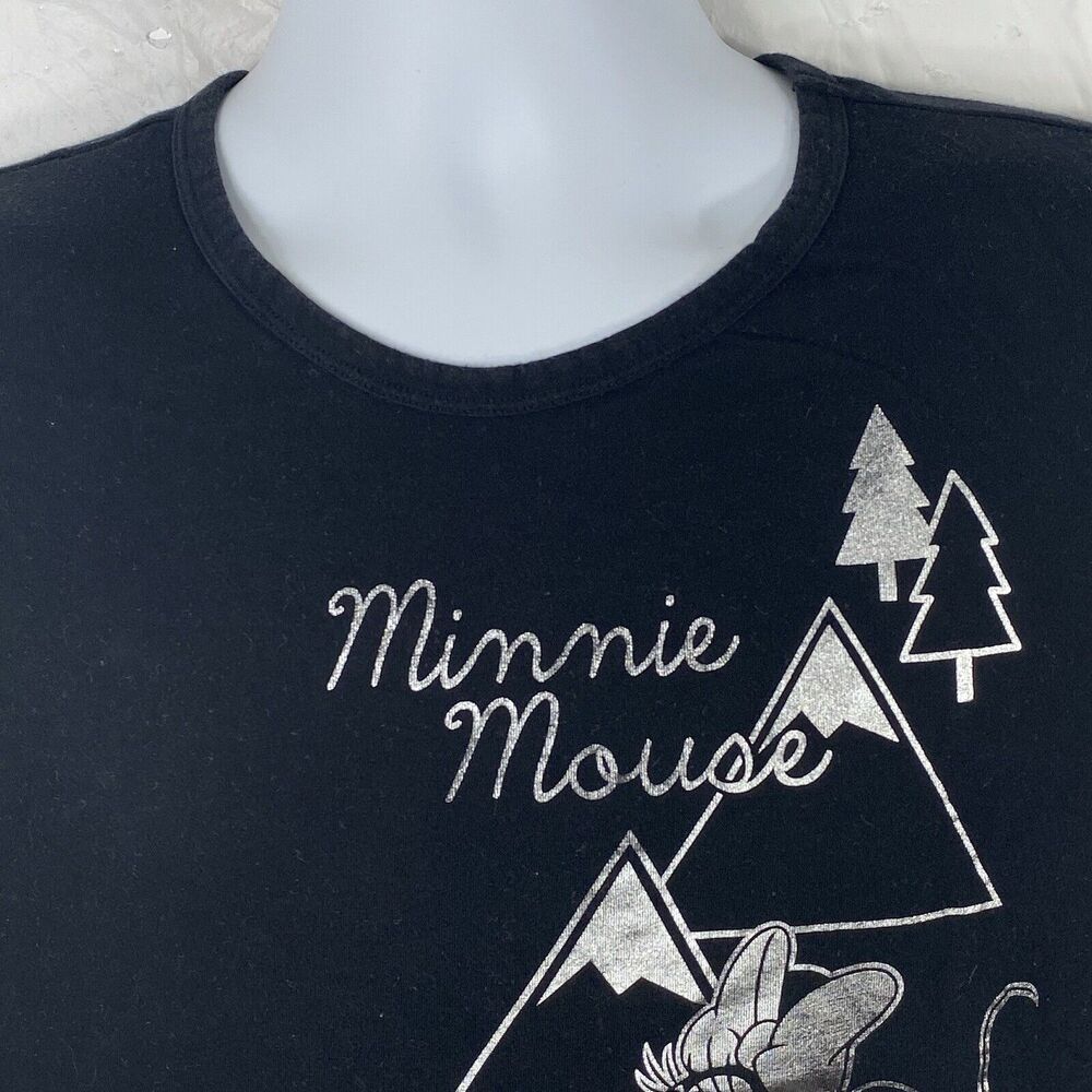 UNIQLO x Disney Women’s Medium Minnie Mouse "Let's Stay Outside" Graphic T Shirt - Picture 4 of 11